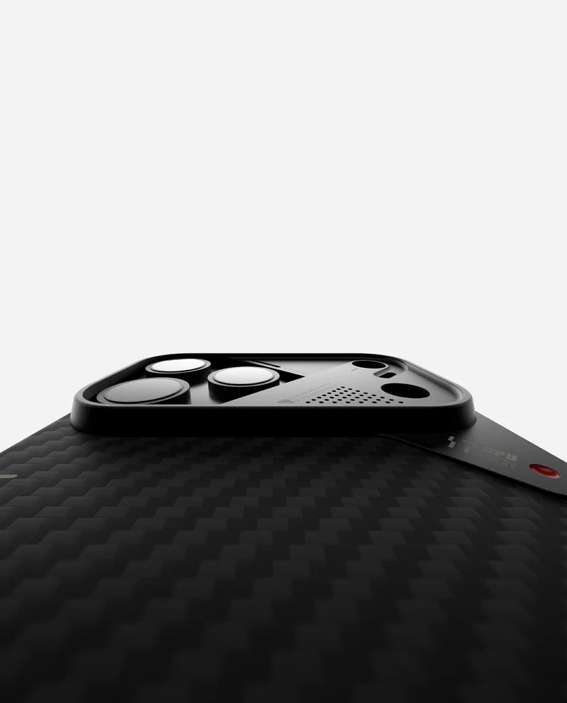 A17 Aramid Fiber Case| Ultra Slim
