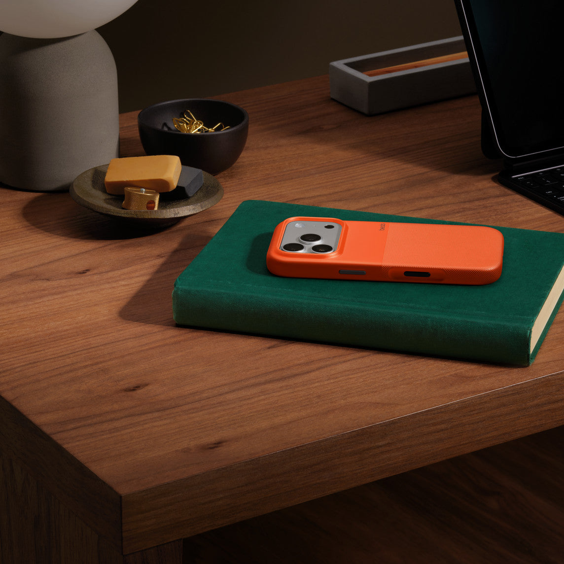 Beats iPhone Rugged Case