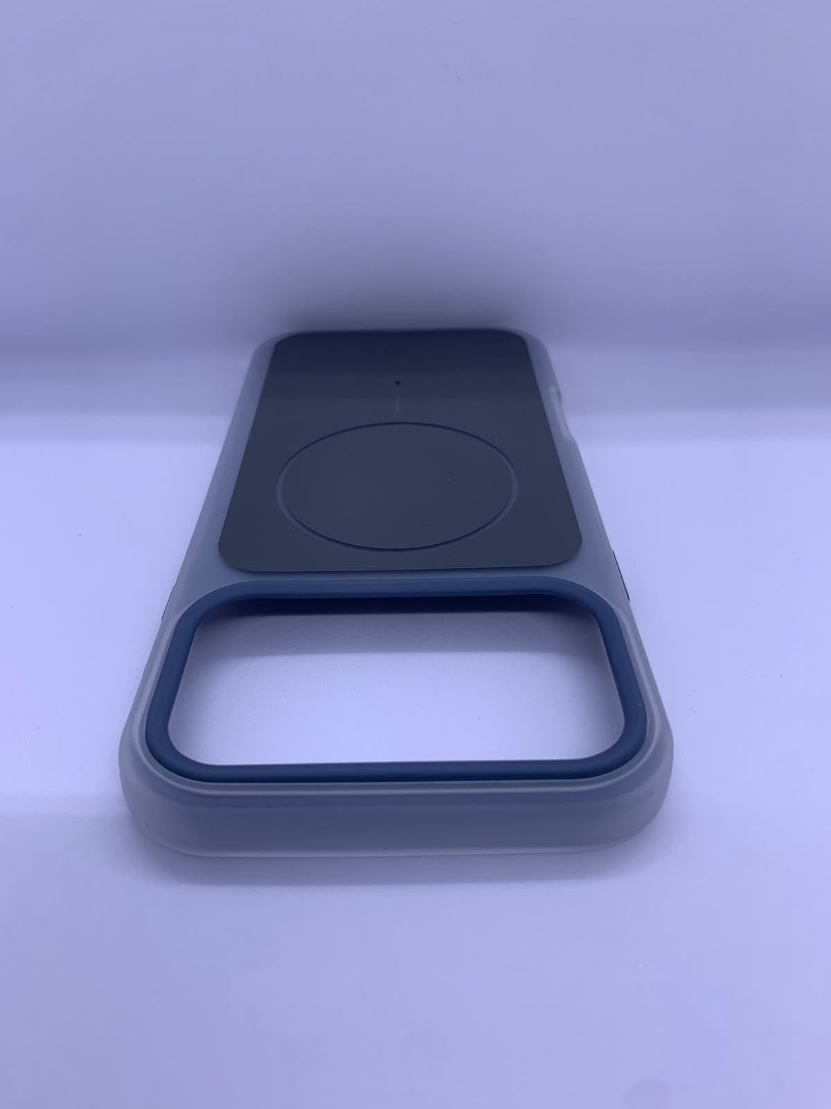 Spigen Ultra Hybrid MagSafe