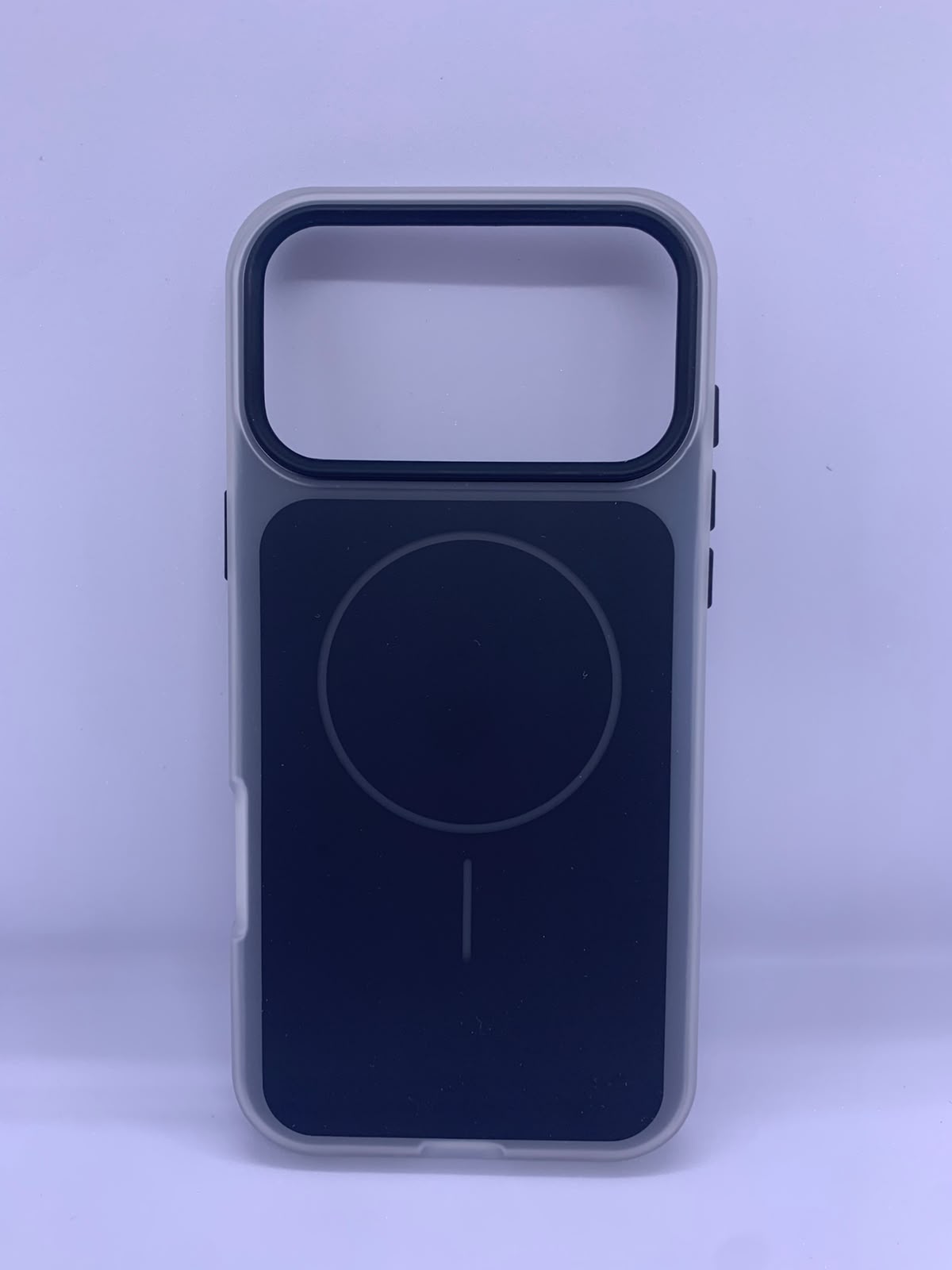 Spigen Ultra Hybrid MagSafe