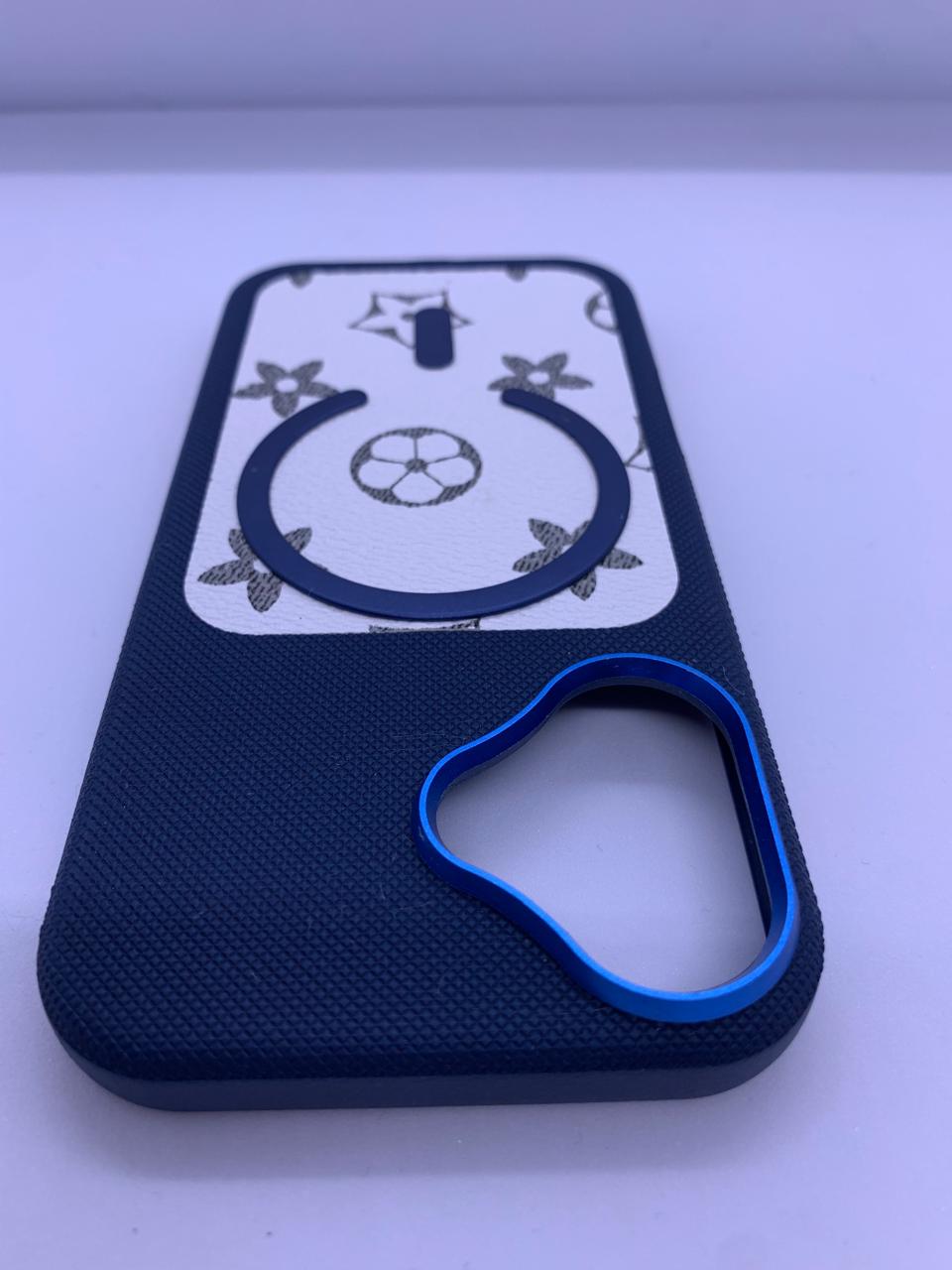 Floral Pattern MagSafe Case