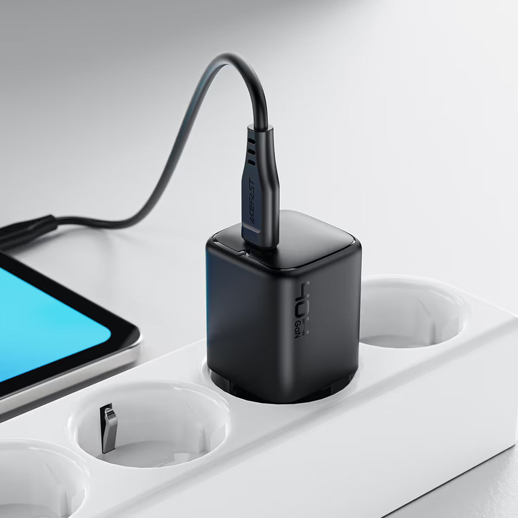 ACEFAST Fast Charge Wall Charger A136 PD40W GaN (1xUSB-C) EU